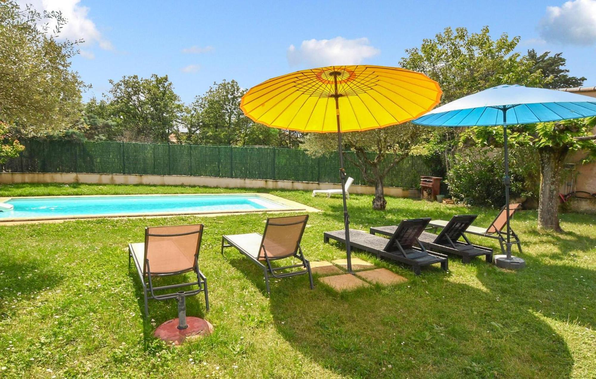 Beautiful Home In Vaison-La-Romaine Exterior photo